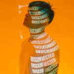 정신건강, 몸보다 더 중요한 삶의 균형 man in yellow and black crew neck shirt