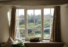 현대인의 휴식법, ‘마이크로 브레이크’로 일상에 활력을 window curtain open wide