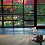 점점 늘어나는 만성피로, 일상 속 자기관리 루틴으로 돌파구 찾기 two mugs on saucer plate on floor